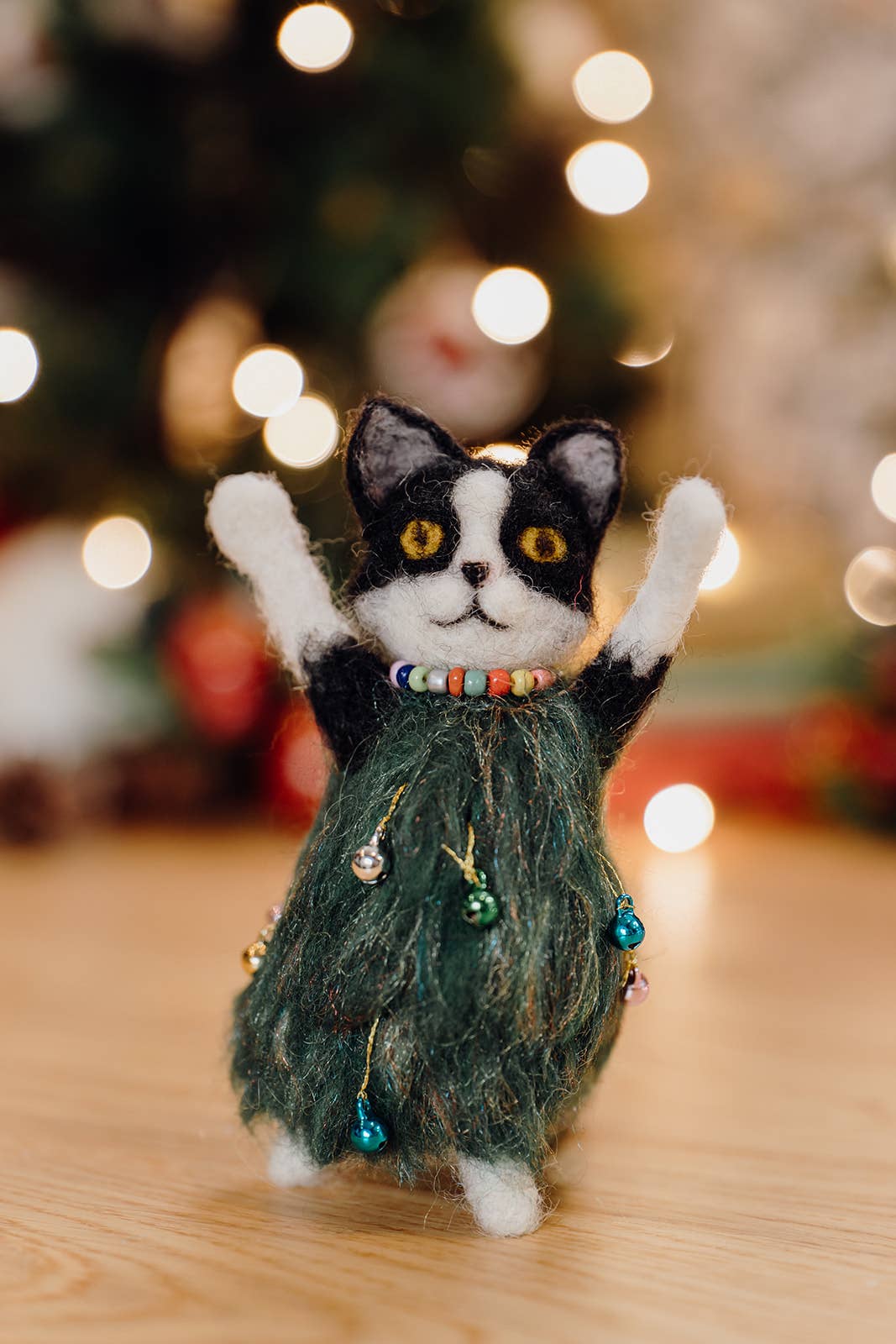 Festive Cat Needle Felting Kit