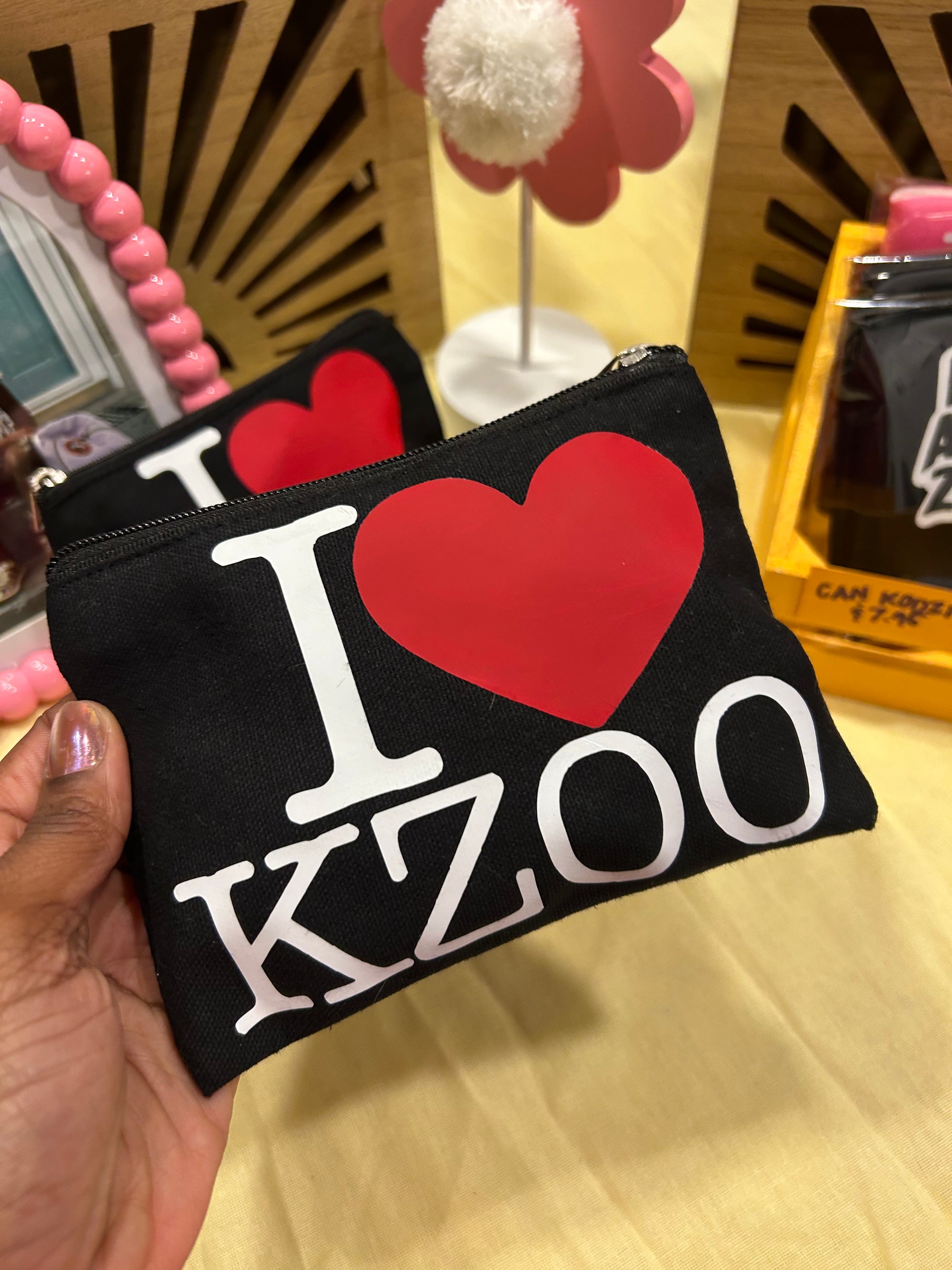 KCMA | Pouches