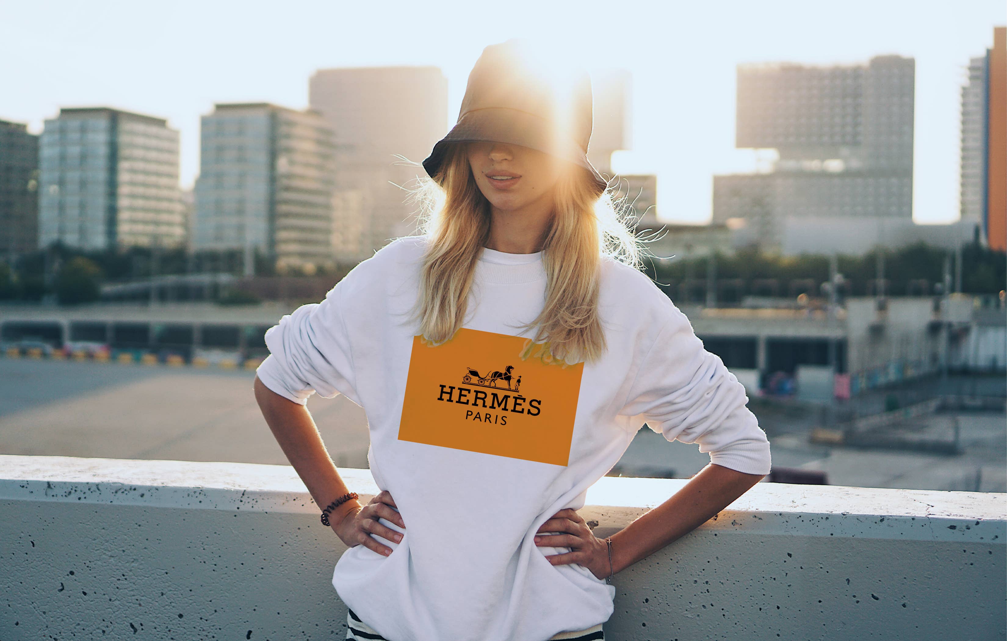 Hermes Sweatshirt - Colors & Cocktails